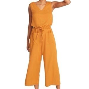 Old Navy mustard cropped jumpsuit sz M tall
